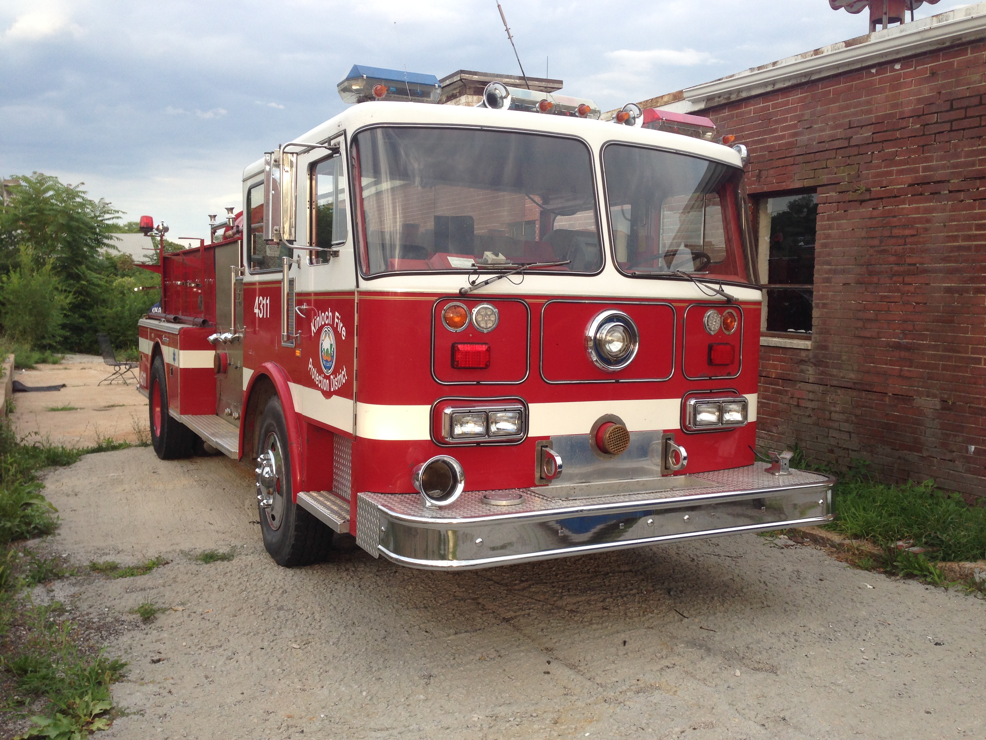 Wait, you can buy a fire truck on Craigslist? GTFO!
