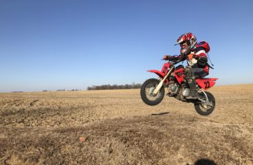 Finding the Right Size Dirt Bike for Your Kid(s)